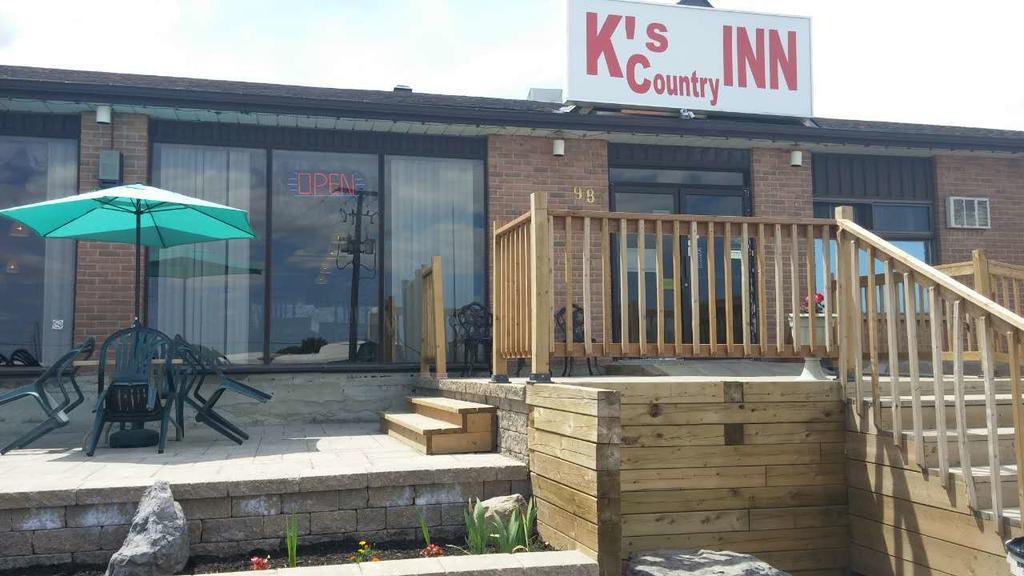 Kc'S Country Inn Vars Экстерьер фото