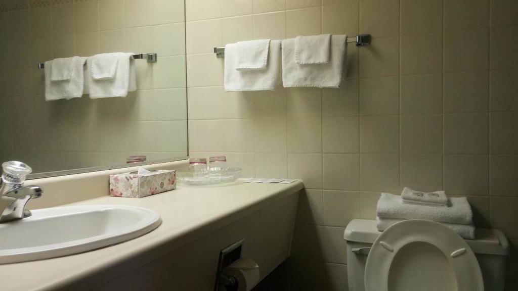 Kc'S Country Inn Vars Экстерьер фото